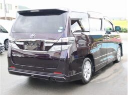 
										TOYOTA VELLFIRE 2013 full									