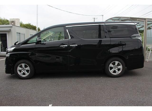 
								TOYOTA VELLFIRE 2016 full									