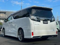 
										TOYOTA VELLFIRE 2017 full									