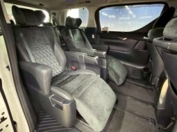 
										TOYOTA VELLFIRE 2016 full									