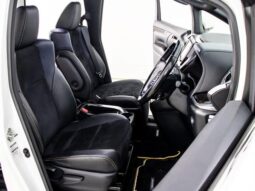 
										TOYOTA VELLFIRE 2017 full									