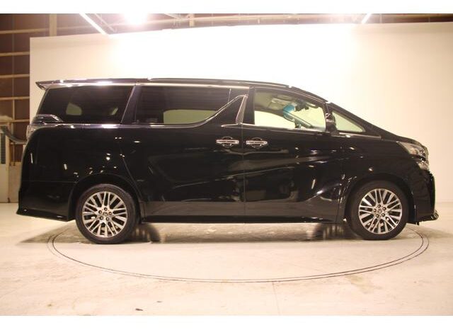 
								TOYOTA VELLFIRE 2016 full									
