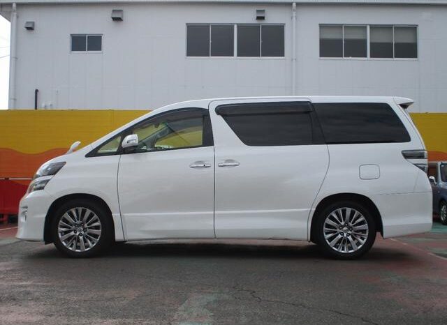 
								TOYOTA VELLFIRE 2013 full									