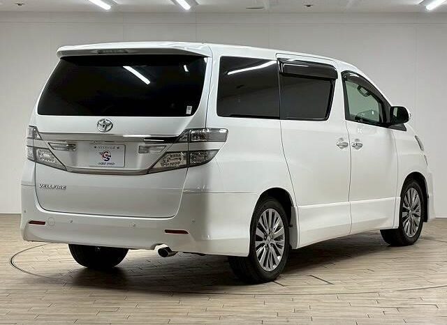 
								TOYOTA VELLFIRE 2013 full									