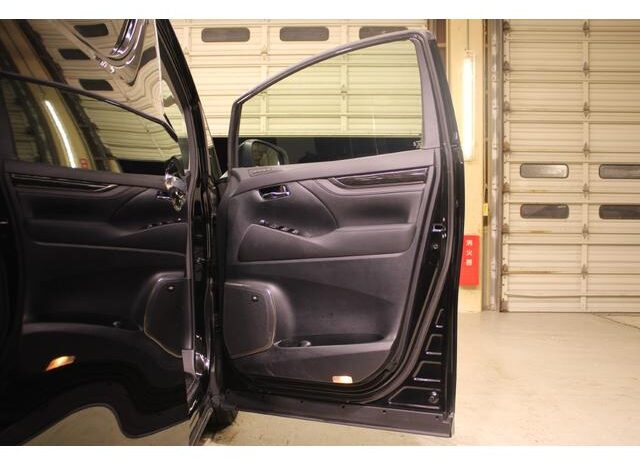 
								TOYOTA VELLFIRE 2016 full									