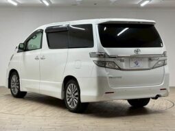 
										TOYOTA VELLFIRE 2013 full									