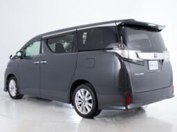 
										TOYOTA VELLFIRE 2015 full									