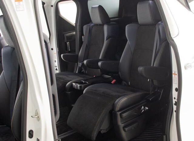 
								TOYOTA VELLFIRE 2017 full									