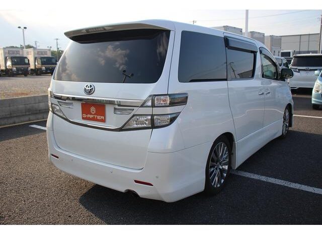 
								TOYOTA VELLFIRE 2014 full									