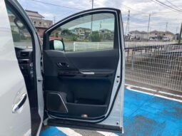 
										TOYOTA VELLFIRE 2014 full									