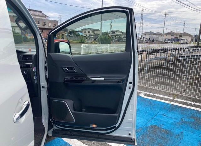 
								TOYOTA VELLFIRE 2014 full									