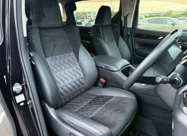 
								TOYOTA VELLFIRE 2015 full									