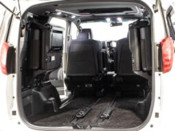 
										TOYOTA VELLFIRE 2017 full									