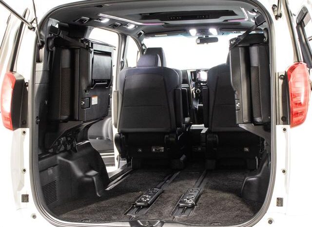 
								TOYOTA VELLFIRE 2017 full									