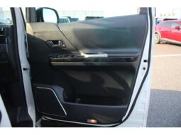 
										TOYOTA VELLFIRE 2014 full									