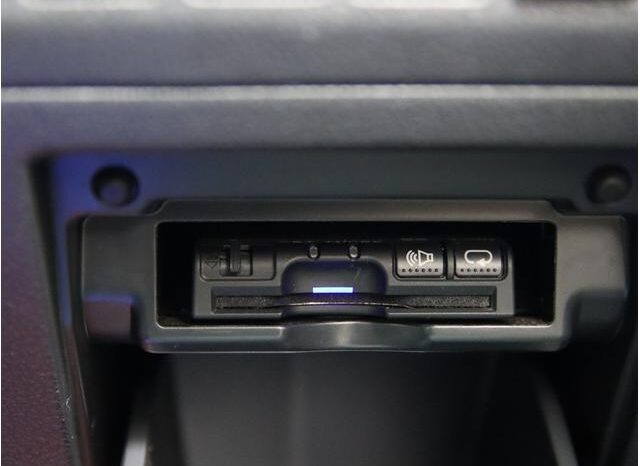 
								TOYOTA VELLFIRE 2013 full									