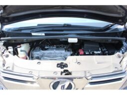 
										TOYOTA VELLFIRE 2015 full									