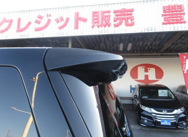 
								TOYOTA VELLFIRE 2013 full									