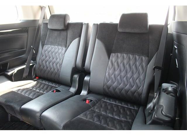 
								TOYOTA VELLFIRE 2015 full									