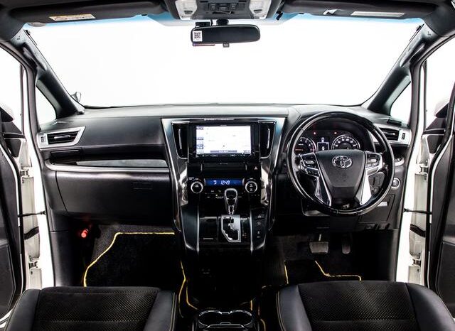 
								TOYOTA VELLFIRE 2017 full									