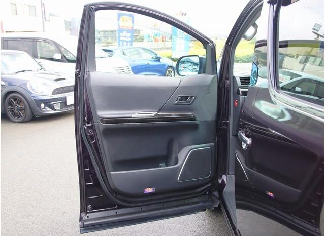 
								TOYOTA VELLFIRE 2013 full									