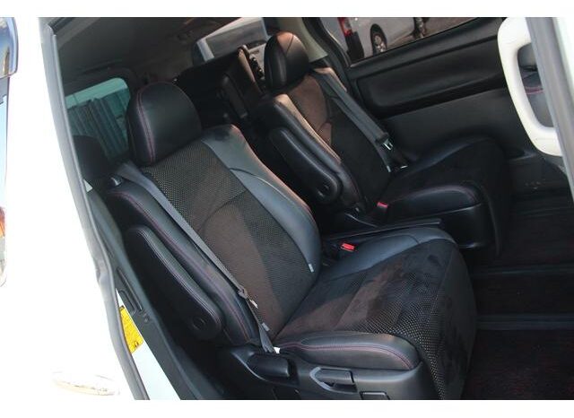 
								TOYOTA VELLFIRE 2014 full									