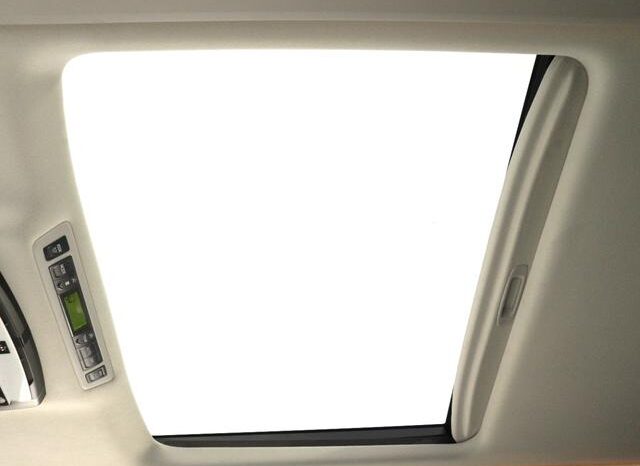 
								TOYOTA VELLFIRE 2014 full									