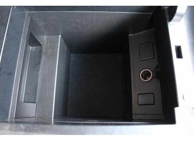 
								TOYOTA VELLFIRE 2015 full									