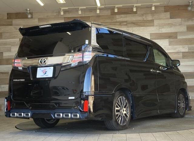 
								TOYOTA VELLFIRE 2017 full									