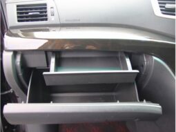 
										TOYOTA VELLFIRE 2013 full									