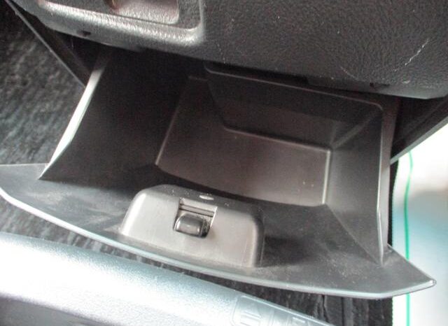 
								TOYOTA VELLFIRE 2013 full									