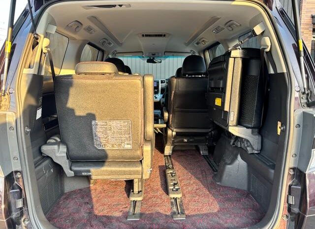 
								TOYOTA VELLFIRE 2014 full									