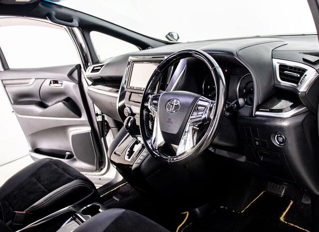 
								TOYOTA VELLFIRE 2017 full									