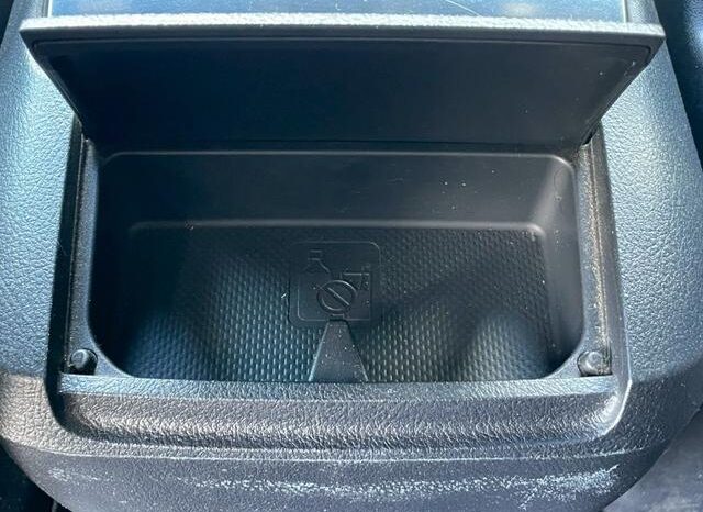 
								TOYOTA VELLFIRE 2017 full									