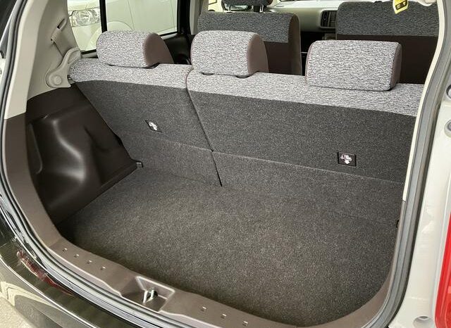 
								TOYOTA PASSO 2012 full									