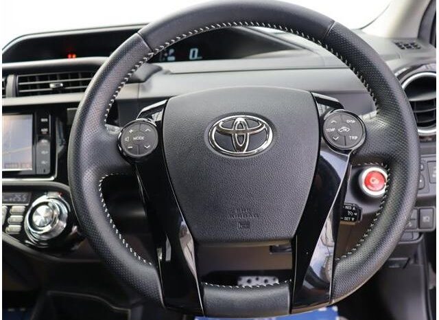 
								TOYOTA AQUA  2016 full									