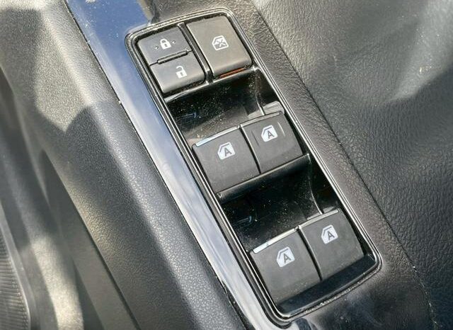 
								TOYOTA VELLFIRE 2017 full									