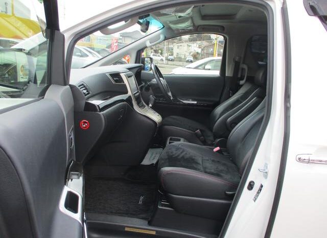 
								TOYOTA VELLFIRE 2013 full									