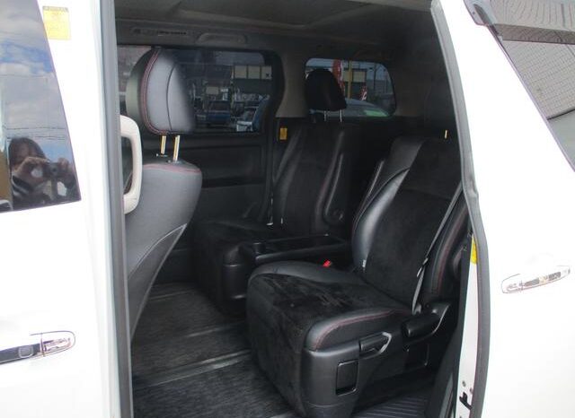 
								TOYOTA VELLFIRE 2013 full									