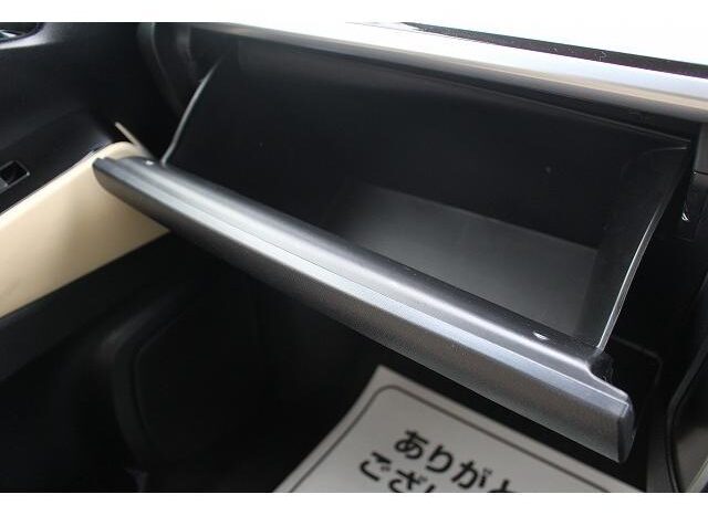 
								TOYOTA VELLFIRE 2016 full									