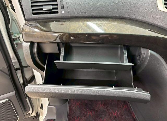 
								TOYOTA VELLFIRE 2013 full									