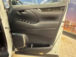 
										TOYOTA VELLFIRE 2016 full									
