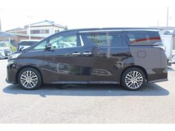 
										TOYOTA VELLFIRE 2015 full									