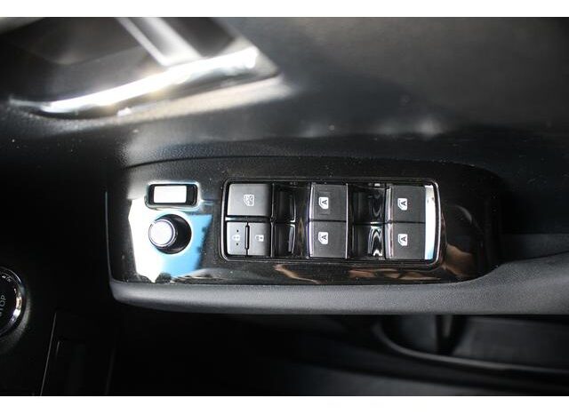 
								TOYOTA VELLFIRE 2015 full									