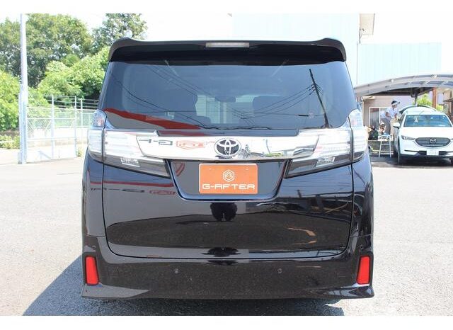 
								TOYOTA VELLFIRE 2015 full									