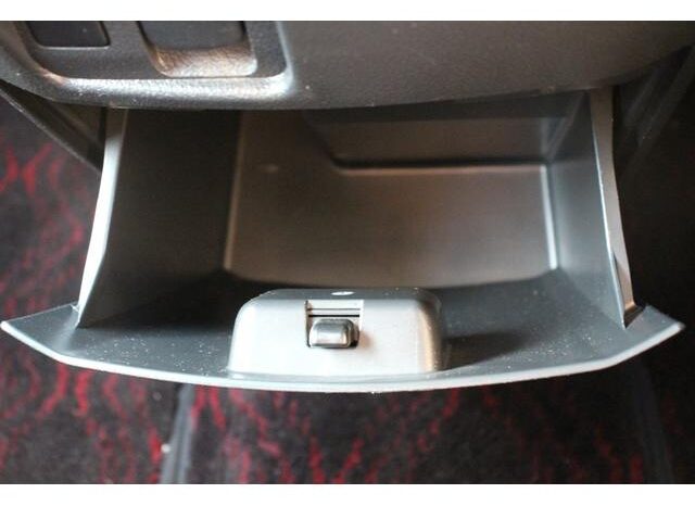 
								TOYOTA VELLFIRE 2014 full									