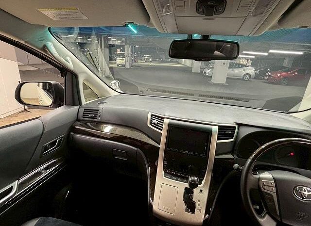 
								TOYOTA VELLFIRE 2013 full									