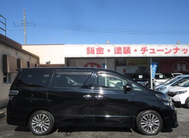 
								TOYOTA VELLFIRE 2013 full									