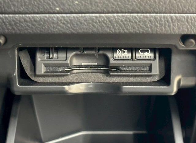 
								TOYOTA VELLFIRE 2013 full									