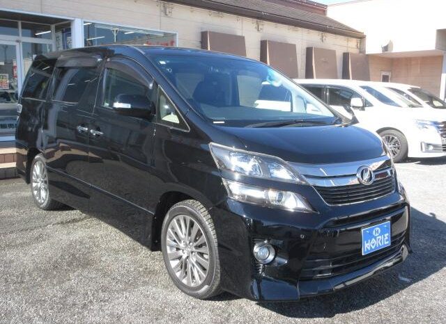 
								TOYOTA VELLFIRE 2013 full									